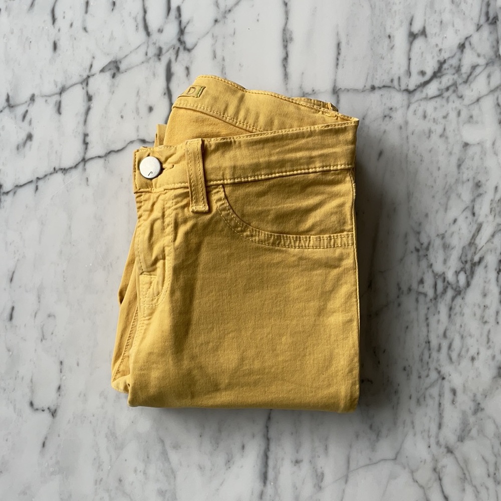 J BRAND - SKINNY LEG 811 MID RISE SOFT DENIM